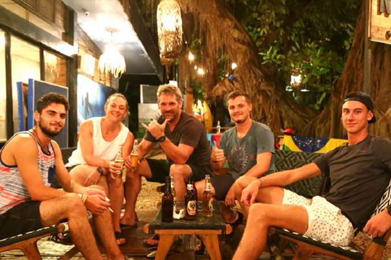 La Oveja Tamarindo Hostel & Surf Camp (Adults Only) المظهر الخارجي الصورة